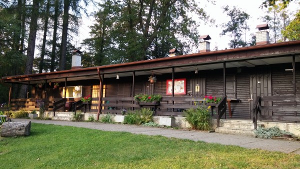 Sportovní venkovní hala pro výcvik psů